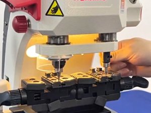 Станок для изготовления дубликатов ключей Q3B